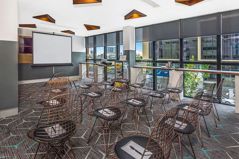 Rydges Perth Kings Square - Gold Coast 4U 16