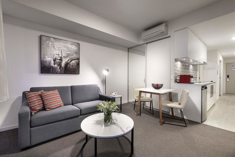 Ramada By Wyndham VetroBlu Scarborough Beach - Accommodation Gold Coast 11