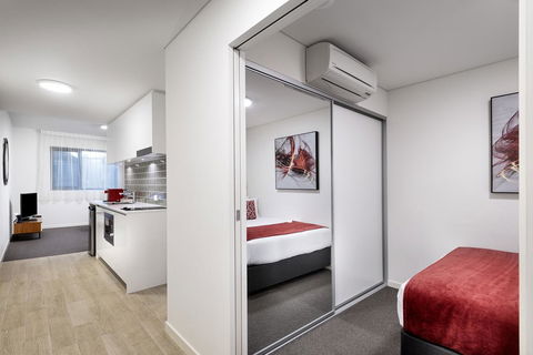 Ramada By Wyndham VetroBlu Scarborough Beach - Accommodation Gold Coast 13