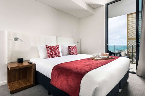 Ramada By Wyndham VetroBlu Scarborough Beach - Accommodation Gold Coast 0