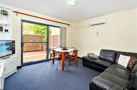 Dolphin Lodge Albany - Self Contained Apartments At Middleton Beach - Accommodation Gold Coast 10