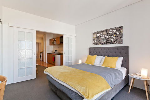 Central City Exclusive Apartments - Gold Coast 4U 6
