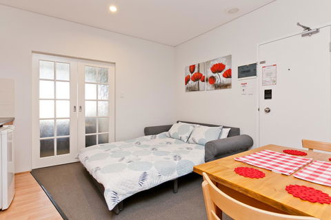 Central City Exclusive Apartments - Gold Coast 4U 4