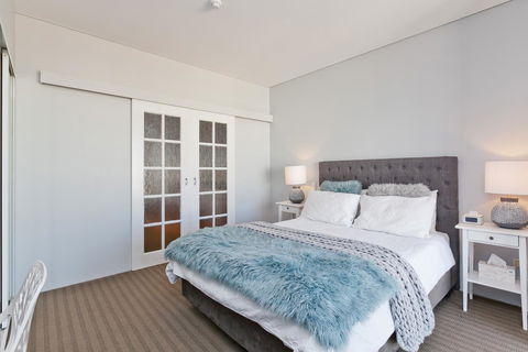 Central City Exclusive Apartments - Gold Coast 4U 10