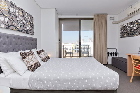 Central City Exclusive Apartments - Gold Coast 4U 0