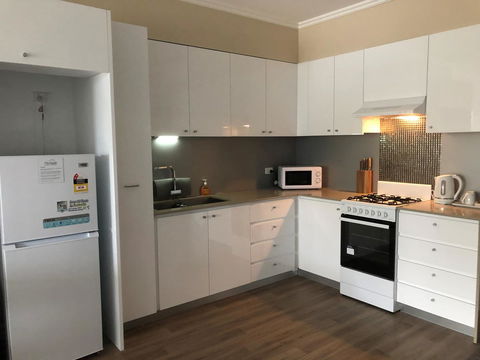 Morisset Serviced Apartments - Gold Coast 4U 26