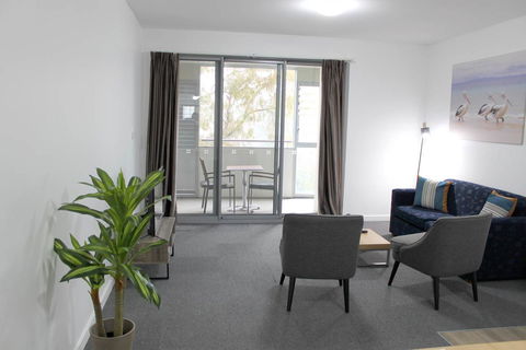 Morisset Serviced Apartments - Gold Coast 4U 6