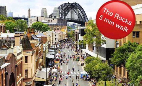 Heritage Townhouse Near Harbour Bridge - 1 Gold Coast 7