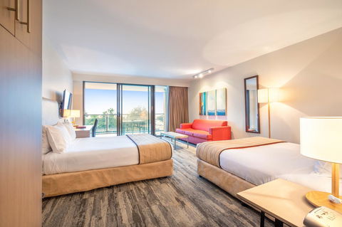 Narrabeen Sands Hotel By Nightcap Plus - Gold Coast 4U 0