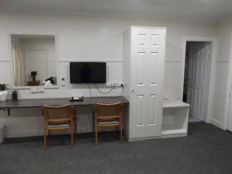 Ben Chifley Motor Inn - Accommodation Gold Coast 6