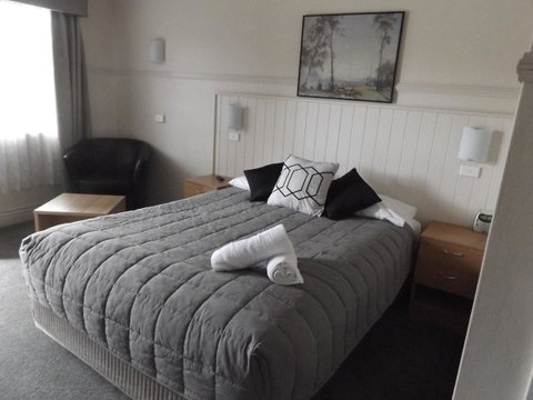 Ben Chifley Motor Inn - Accommodation Gold Coast 2