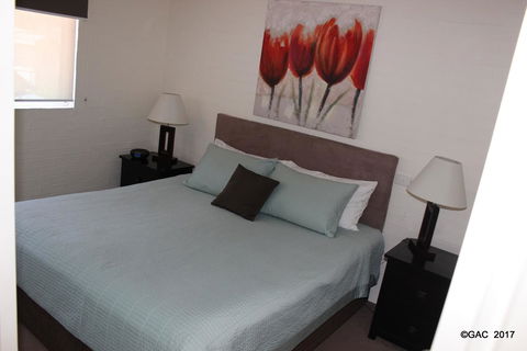 Mollymook Cove Apartments - Gold Coast 4U 25