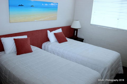 Mollymook Cove Apartments - Gold Coast 4U 20