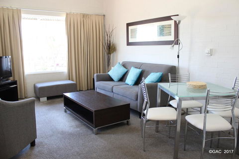 Mollymook Cove Apartments - Gold Coast 4U 32