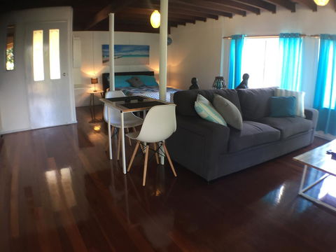 High Tide At Emerald - Accommodation Gold Coast 10