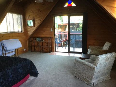 Jetz Bungalow - Accommodation Gold Coast 6