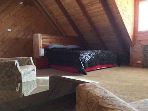 Jetz Bungalow - Accommodation Gold Coast 11
