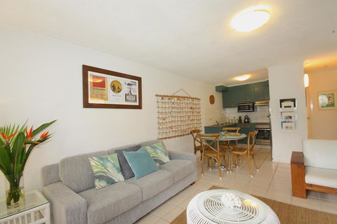 Cossies By The Sea - Gold Coast 4U 11