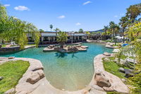 Book Lavington Accommodation Vacations Accommodation Gold Coast Accommodation Gold Coast