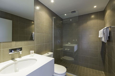 Metro Hotel Miranda - Gold Coast 4U 21