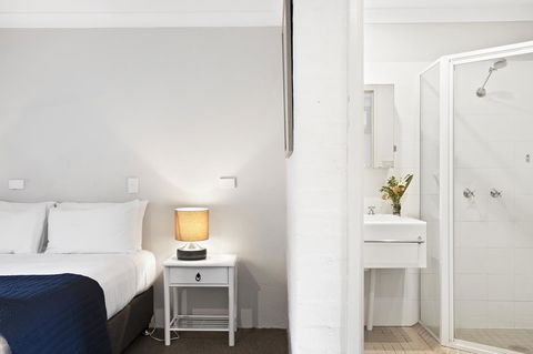The Park Hotel Motel, Suffolk Park - Gold Coast 4U 11
