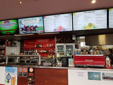 The Park Hotel Motel, Suffolk Park - Gold Coast 4U 17