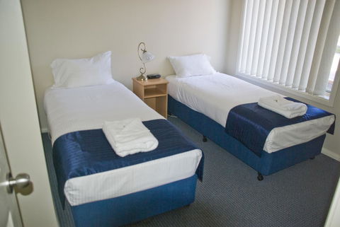 Colonial Court Villas - Gold Coast 4U 33