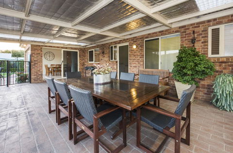 Colonial Court Villas - Gold Coast 4U 5