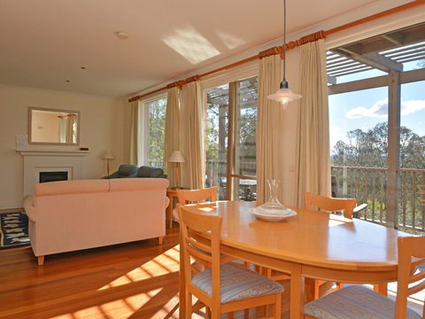 Villa 2br Prosecco Villa Located Within Cypress Lakes Resort - Accommodation Gold Coast 5