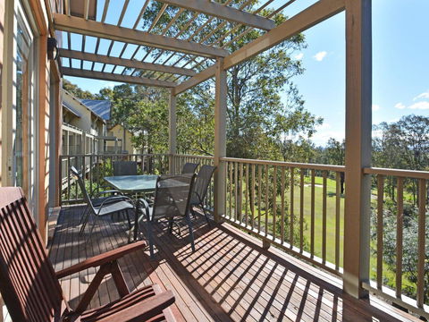 Villa 2br Prosecco Villa Located Within Cypress Lakes Resort - Accommodation Gold Coast 0