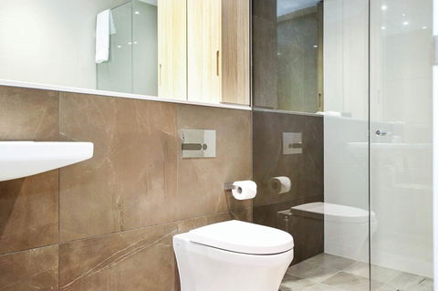 DD Apartments On Day - Gold Coast 4U 5