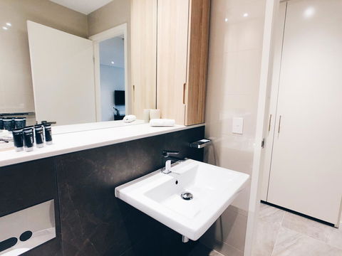 DD Apartments On Day - Gold Coast 4U 38