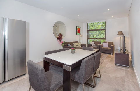 DD Apartments On Day - Gold Coast 4U 28