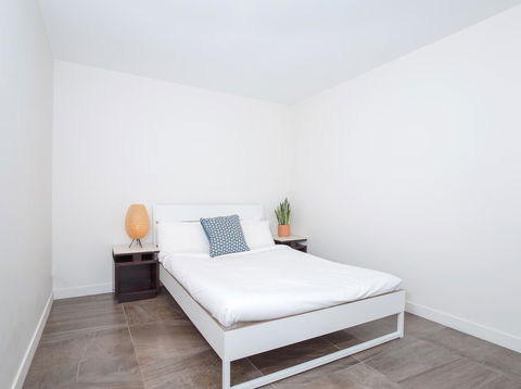 DD Apartments On Day - Gold Coast 4U 12