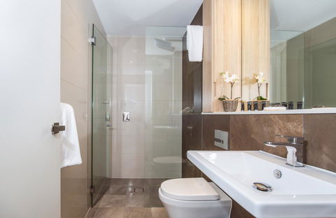 DD Apartments On Day - Gold Coast 4U 30