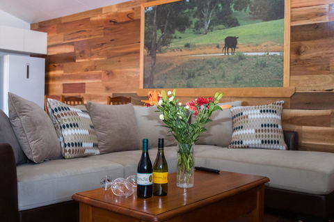 Mudgee Apartments On Horatio Street - Gold Coast 4U 4