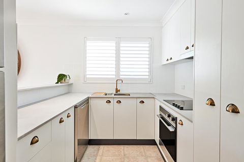 The Lord Byron - Accommodation Gold Coast 15