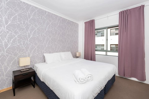 Apartments In Pyrmont - 1 Gold Coast 8
