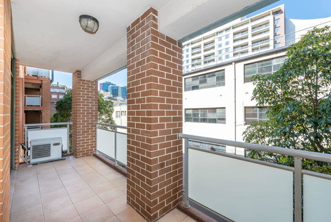 Apartments In Pyrmont - 1 Gold Coast 2