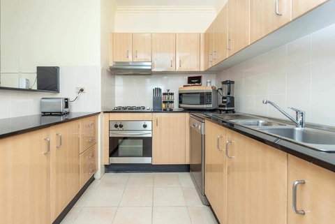 Apartments In Pyrmont - 1 Gold Coast 32