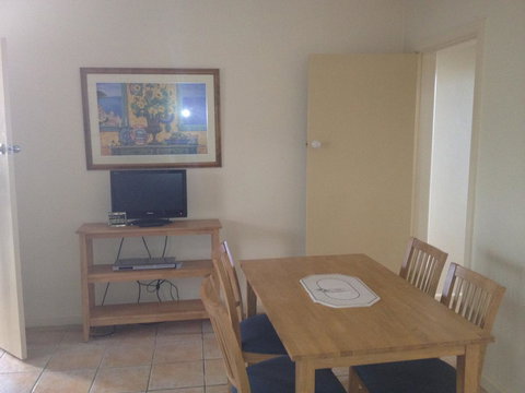 Oxley Cove Holiday Apartment - Accommodation Gold Coast 9