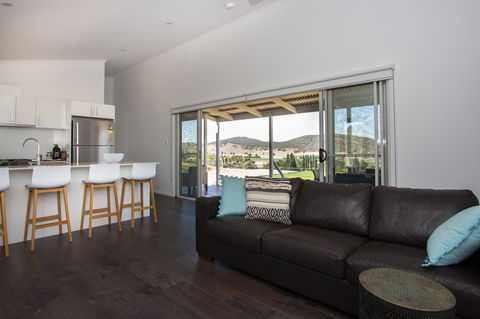 Stay In Mudgee The Grove, The Church, And Premium Private Homestead - Gold Coast 4U 9
