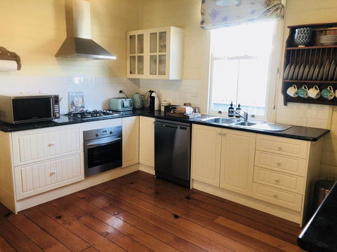 Belltrees - Gold Coast 4U 1