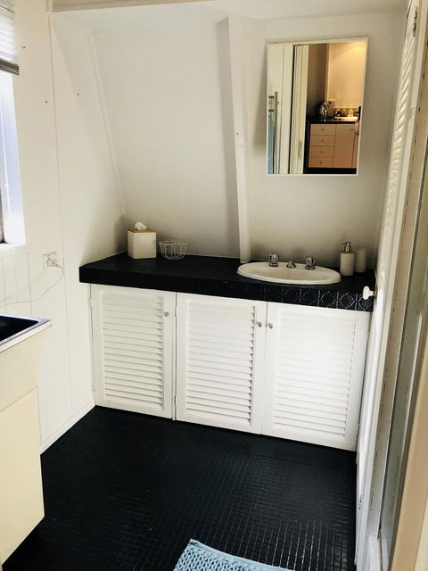 Little Blue Beach House - Accommodation Gold Coast 13
