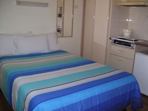 Glenwood Tourist Park & Motel - 1 Gold Coast 14