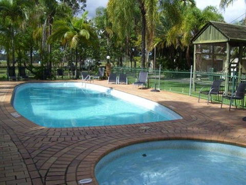 Glenwood Tourist Park & Motel - 1 Gold Coast 3
