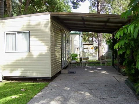 Glenwood Tourist Park & Motel - 1 Gold Coast 7