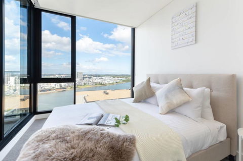 Japanese Style Waterfront Apt Wt Rooftop Pool - Gold Coast 4U 15