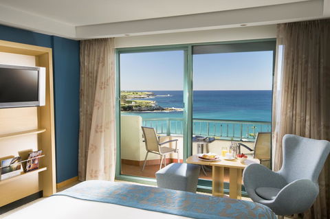 Crowne Plaza Sydney Coogee Beach, An IHG Hotel - 1 Gold Coast 18