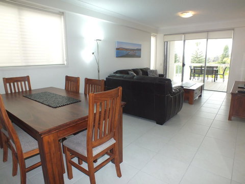 Pacific Marina Apartments - Accommodation Gold Coast 20